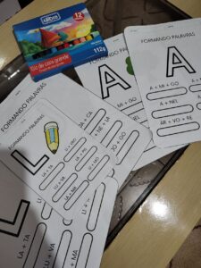 Atividades – Formando Palavras
