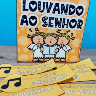 LOUVANDO AO SENHOR