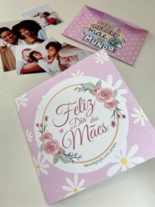 ARQUIVOS – ÁLBUM DE FOTOS/FIGURINHAS DIA DAS MÃES