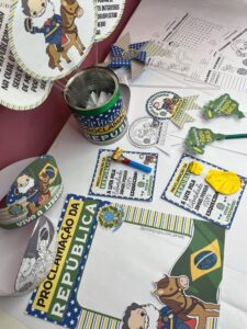 ARQUIVOS – KIT COM LEMBRANCINHAS, HISTÓRIA E ATIVIDADES PROCLAMAÇÃO DA REPÚBLICA