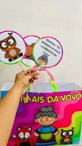 História: Os Animais da Vovó e o Mistério da Luva (Sacola da leitura)