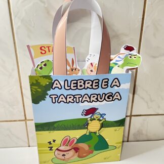 Sacolinha Teatral A LEBRE E A TARTARUGA