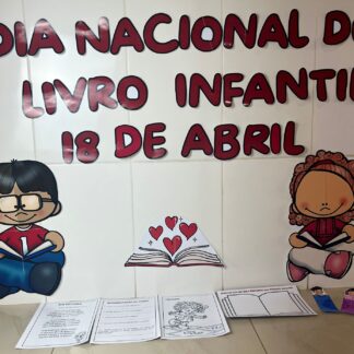 PAINEL - DIA NACIONAL DO LIVRO INFANTIL