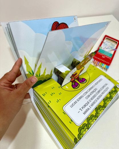 Livro 3D “Meu corpo é precioso” - Maio laranja - Image 4